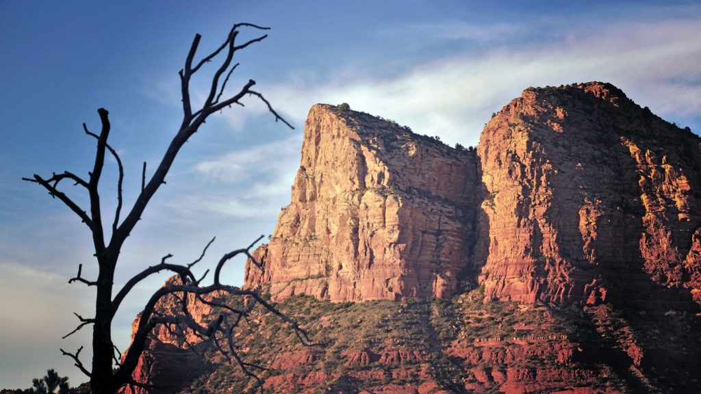 Driving to Vegas from California or Arizona? Here's Where You Should Stop  Along the Way - 52 Stories